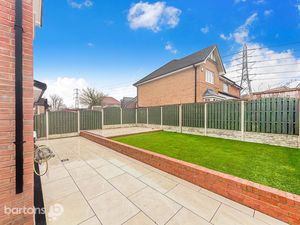 Photo 5- click for photo gallery